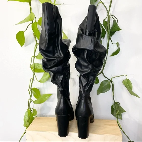 NWT 9.5 Simply Vera Vera knee high black w/ chunk heel faux leather boots - Picture 8 of 10